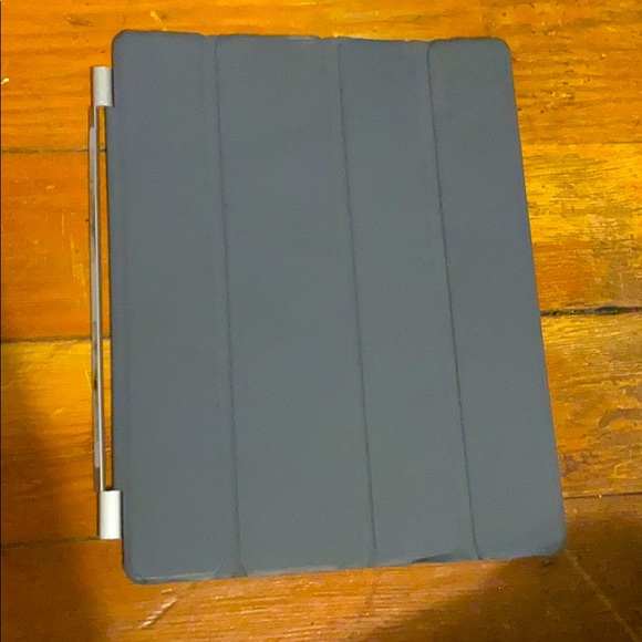 Other - Magnetic iPad cover!
